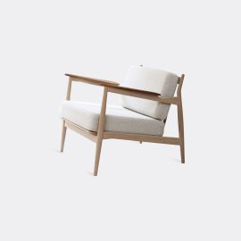 Magnus Olesen Seating - 'Model 107', white in White Oak / Teak / Fabric