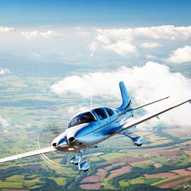 60 Minute Extended Flying Lesson - UK Wide
