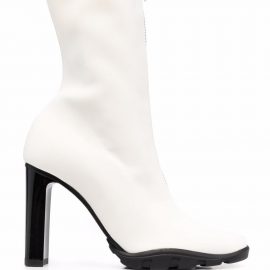 Alexander McQueen zip-up heeled leather boots - White