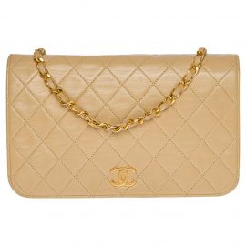 Chanel Classic Full Flap shoulder bag in beige quilted leather and GHW, Nude & Neutrals