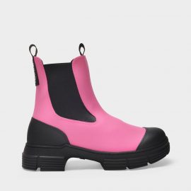 Chelsea Ankle Boots in Pink Recycled Rubber