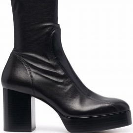 Chloé Izzie leather boots - Black