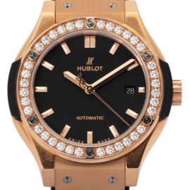 Hublot Classic Fusion King Gold Diamonds 582.OX.1180.RX.1204, Baton, 2017, Very Good, Case material Diamonds, Bracelet material: Rubber