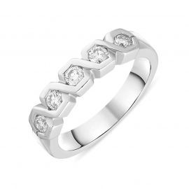 Platinum Diamond Five Stone Hexagonal Patterned Ring